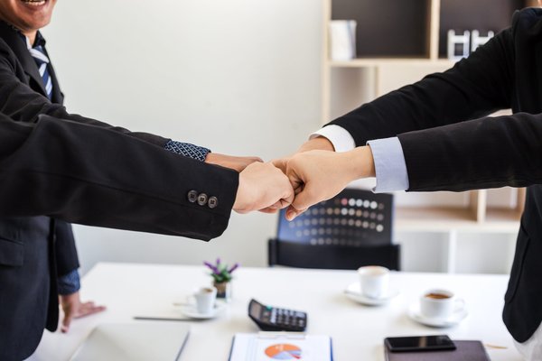 Quelles sont les étapes pour transformer une entreprise individuelle en SAS ?