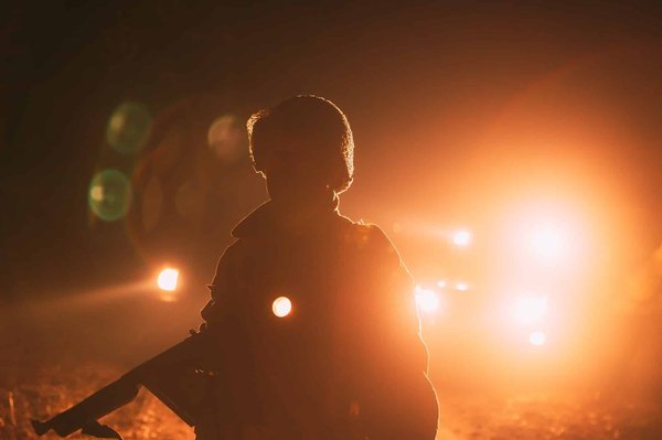 Quels sont les critères à considérer pour choisir une lampe tactique pour la police ?